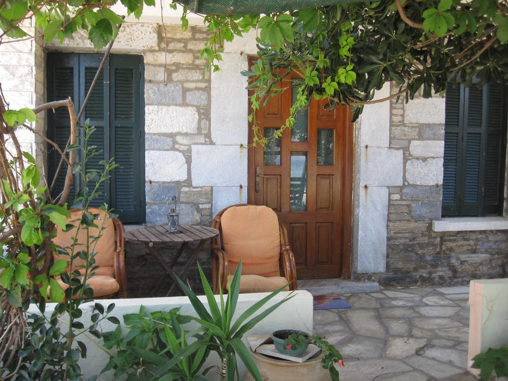 Gorgona Apartment Milina Exterior photo